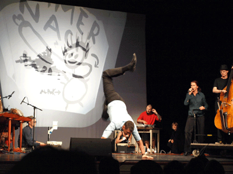 Künstlerbegegnung auf der Internationalen Bodenseekonferenz: Spartenübergreifende Improvisation bei den Improfessionals 2011